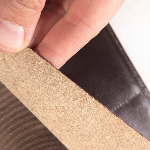 Vintage Marco Polo Club faux brown leather travel wallet for Cathay Pacific - Picture 4 of 11